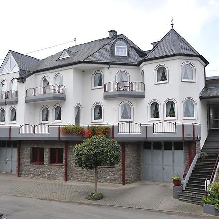 Ferienweingut Arnold Fuhrmann & Sohn Hotel Ellenz-Poltersdorf Exterior photo